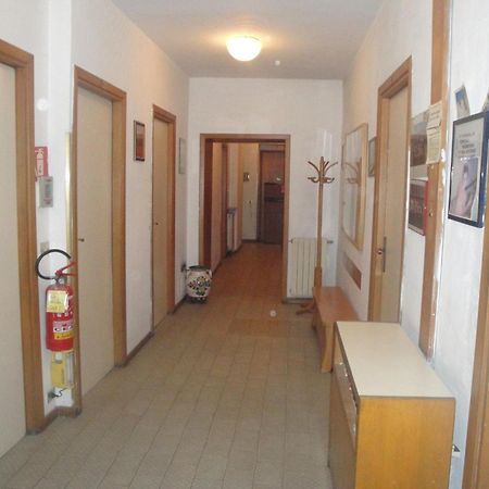 Hotel Aurora Специя Экстерьер фото